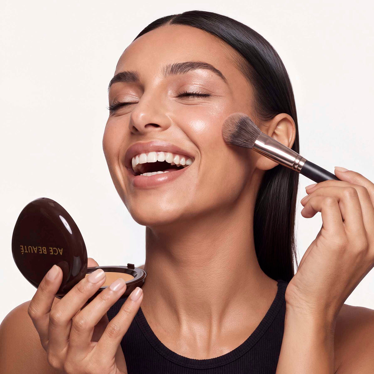 LONG HOURS BLURRING PRESSED POWDER