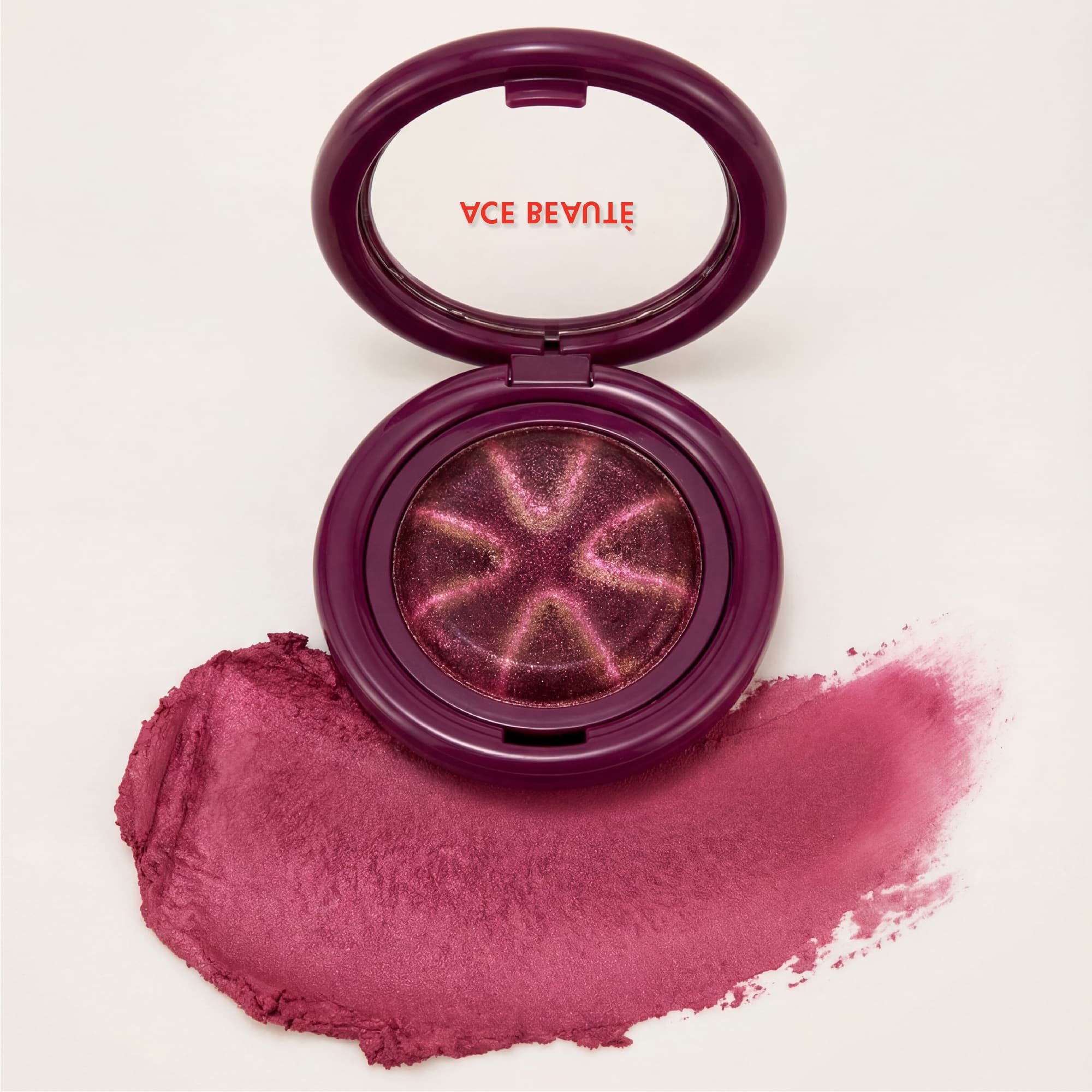 Cream blush texture swatch showing radiant pink glow
