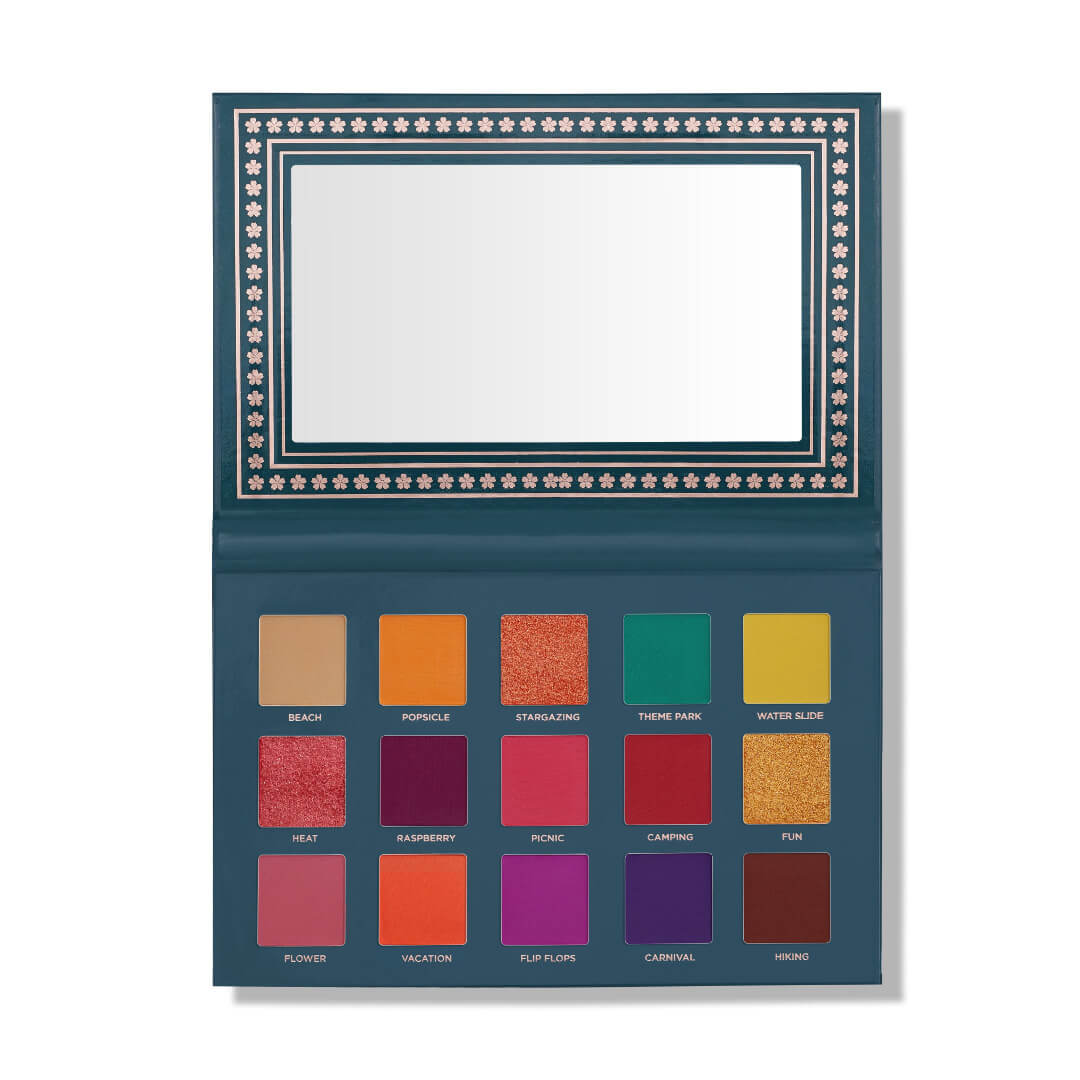 Ace Beauté Nostalgia Eyeshadow Palette